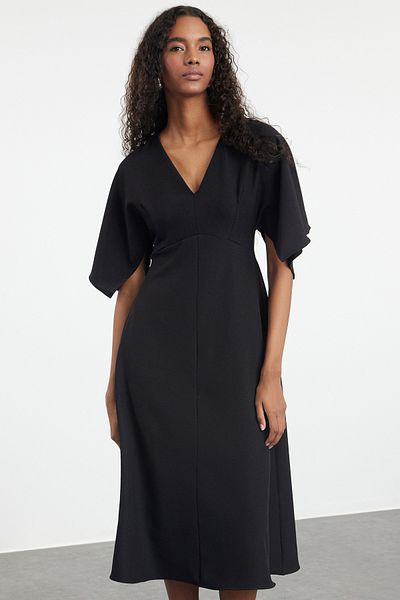 Trendyol Collection Midi šaty s andělským rukávem do áčka – sukně s volánky Twoaw25el00189