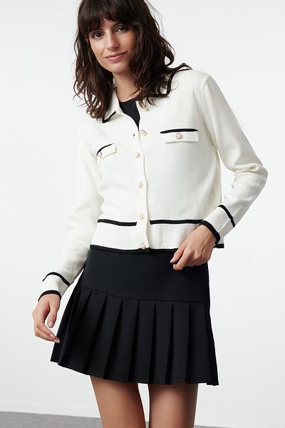 Trendyol Collection Ecru Color Block Polo Límec Pletený Cardigan TWOAW25HI00300