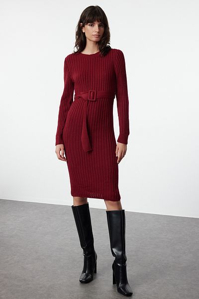 Trendyol Collection Πλεκτό Μίνι Φόρεμα Βουργουνδίας με Ζώνη - TWOAW23EL00444