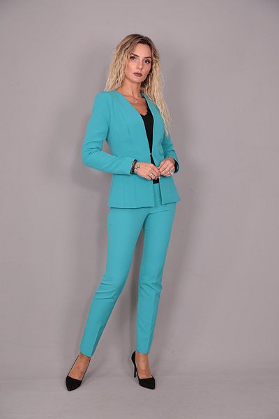 ÖNDER ÖZSOY V-Neck Long Corporate Jacket & Tube Leg Trousers Set-Turquoise