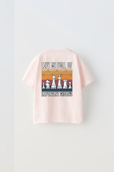 The Champ Clothing Tricou roz pentru copii - Design de șah scris „Viața este plină de alegeri importante”