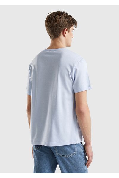United Colors of Benetton Ανδρικό μπλουζάκι γαλάζιο - 100% βαμβάκι, μπάλωμα στο στήθος, λαιμόκοψη