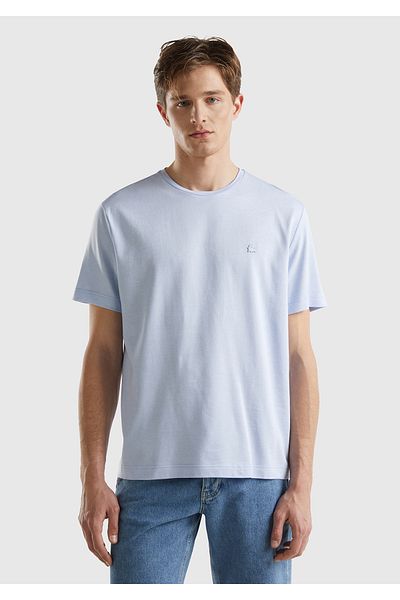 United Colors of Benetton Ανδρικό μπλουζάκι γαλάζιο - 100% βαμβάκι, μπάλωμα στο στήθος, λαιμόκοψη