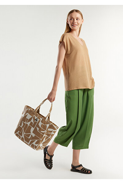 United Colors of Benetton Γυναικείο μπλουζάκι μαύρισμα αμάνικο V λαιμόκοψη άν...