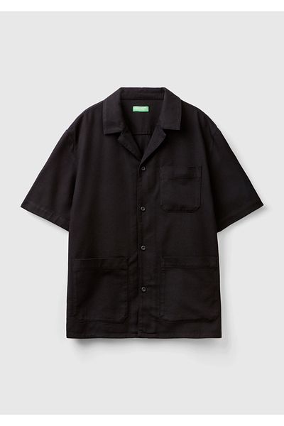 United Colors of Benetton Μαύρο ανδρικό πουκάμισο - βαμβακερό μείγμα, λεπτομέρεια τσέπης, γιακάς μπόουλινγκ, κοντό μανίκι