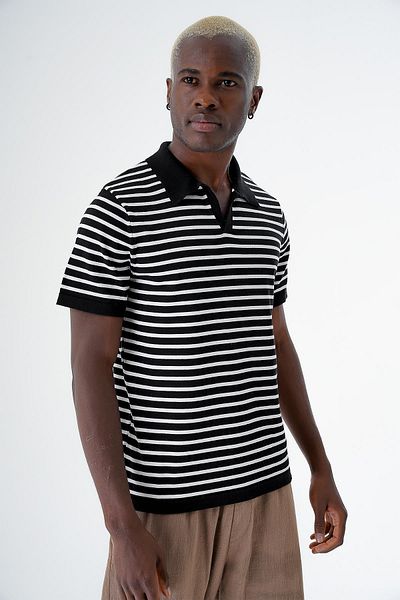 CHUBA Ασπρόμαυρο ριγέ ανδρικό πλεκτό μπλουζάκι Polo Neck - Regular Fit 24s263