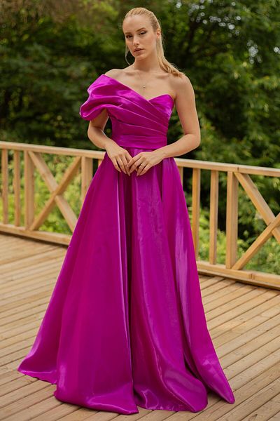 SpringStore Rochie de seară mov fără umăr