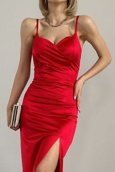 bayansepeti Satin Fabric Design Maxi Red Dress with Low-cut Chest and Slit Detail 582177