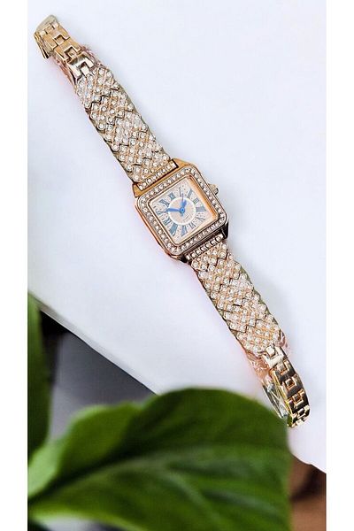 pullmarkt Stone Detailed Women's Wristwatch