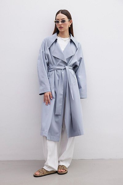 Manuka OVERSIZE ŠIROKÝ LÍMEC TRENHCOT INDIGO