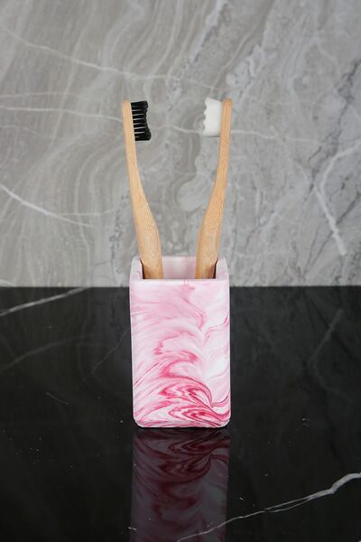 betonmall Θήκη οδοντόβουρτσας από σκυρόδεμα με μαρμάρινο σχέδιο