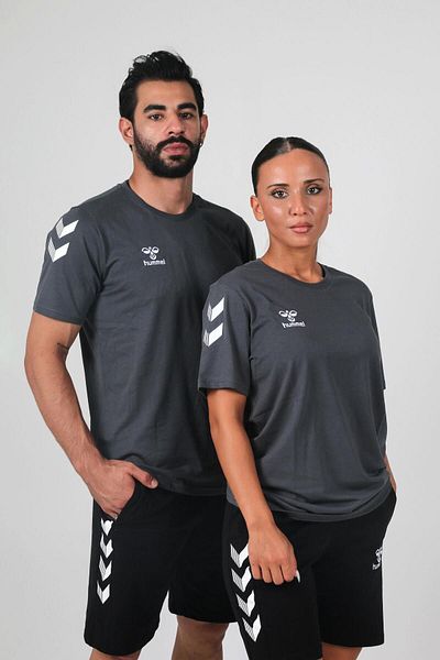 hummel Βαμβακερό μπλουζάκι Armin Anthracite Crew Neck