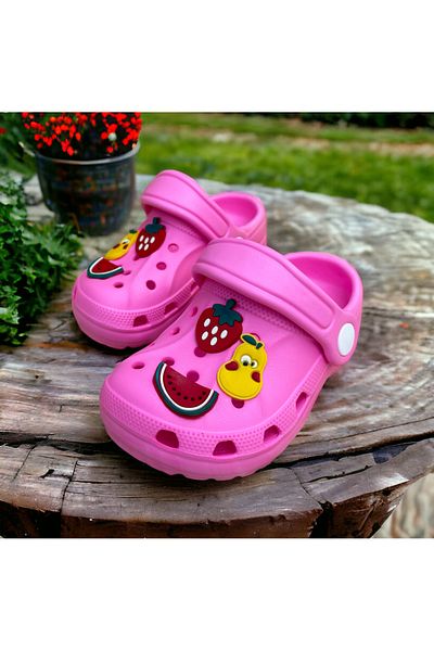 Hızlı Al Strawberry Patterned Slippers for Girls