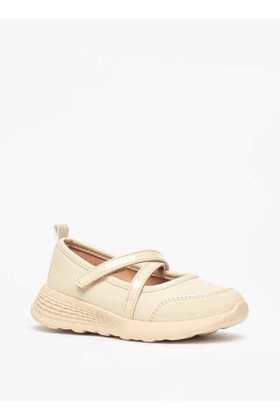 Juniors Rugged Mary Jane Shoes with Hook and Ring Closure