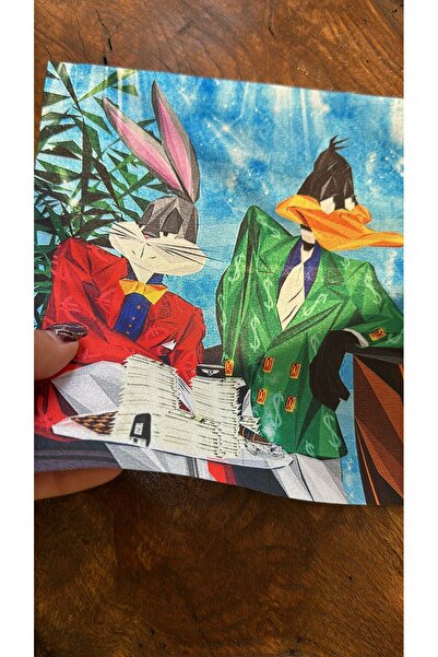 Gönülden Tasarım حقيبة ملابس باغز باني الملونة مقاس 23 × 23 سم - لم يتم تزويرها