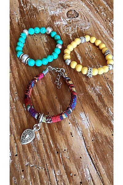 by özllem Ethnic Bead Bracelet Set