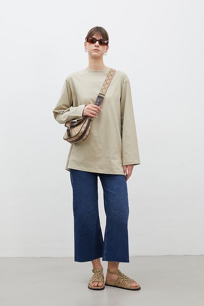 Manuka OVERSIZE-LANGARM-T-SHIRT AUS BAUMWOLLE IN STEIN