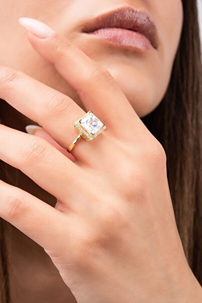 Altınaşkı Kare Tektaş Altın Yüzük