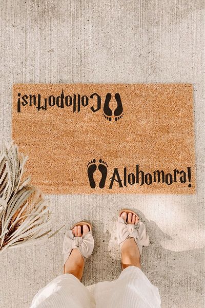 Paspas Yap Alohomora Colloportus Footprint Door Mat
