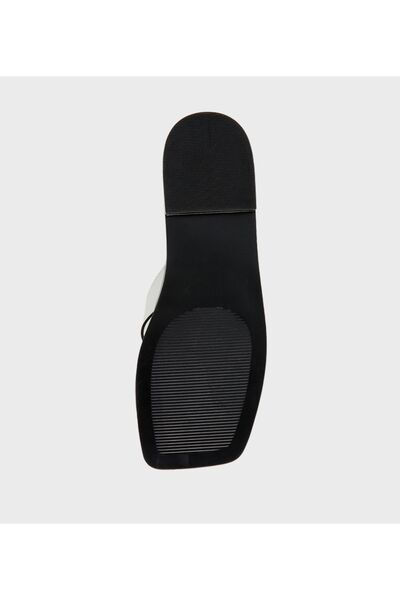 Steve Madden White Women's Flat Sandals Sandals