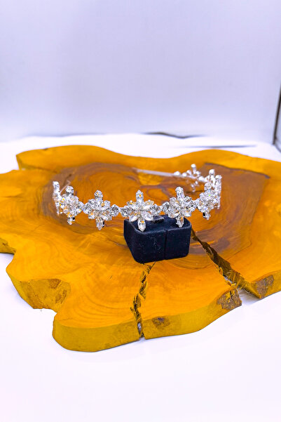 SimgeAksesuar Kristal Taşlı Şık Ve Zarif Nişan Ve Düğün Gelin Tacı