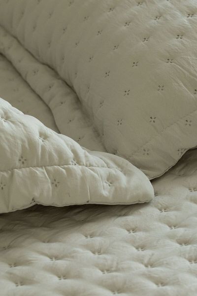 sutra Double Vintage Bedspread - Straight Sided