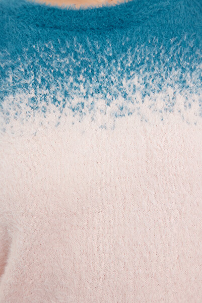 Trendyol Collection Pulover din tricotaje din frânghie colorată pe bază de petrol - Barbă/Pene, TWOAW22KZ0092