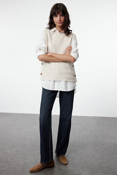 Trendyol Collection Beige Fitted Knitwear Sweater - Side Buttons, Soft Texture Twoaw25Sv00022