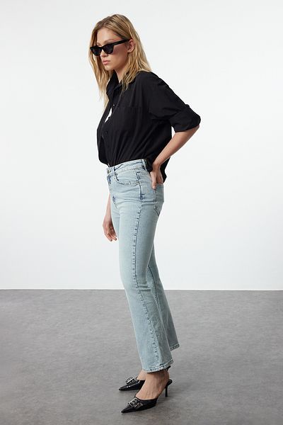 Trendyol Collection Blugi Blue Flare Crop - Talie Normală TWOAW25JE00074