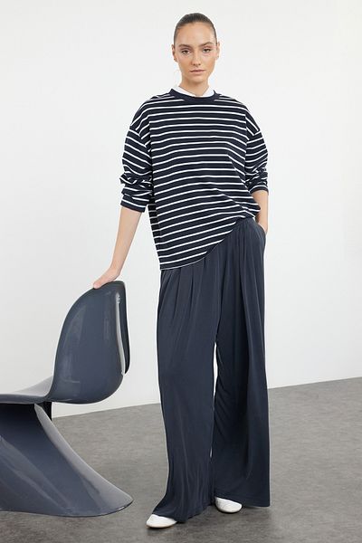 Trendyol Collection Flexible Knitted - Anthracite Color Pleated Wide Leg Trousers Twoaw25Pl00073