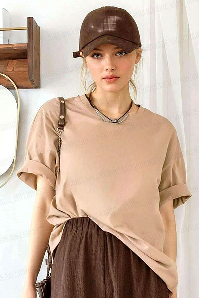 Teenage Millionaire Γυναικείο μπλουζάκι Camel Basic Unprinted Oversize Salas Boyfriend