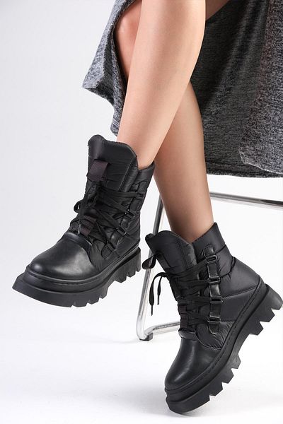 Mio Gusto Allen Schwarze Miflon-Stiefel aus Fallschirmgewebe für Damen mit dicker Sohle