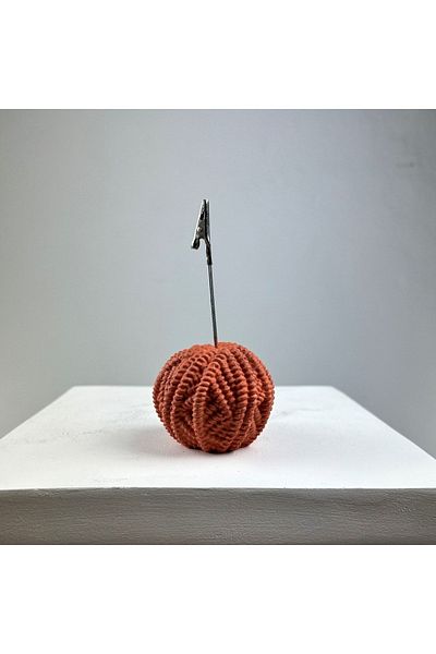 Melouro Terracota Ball Note Holder