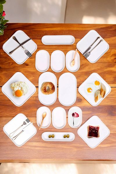 GoldenKitchen 16 Piece Mila Series Breakfast Set & Dinner Set & Cake Serving