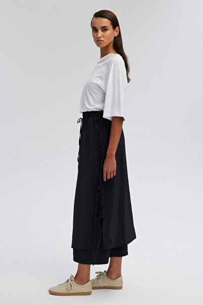 Touché Privé Wide Leg Trousers - Lace-up Detail