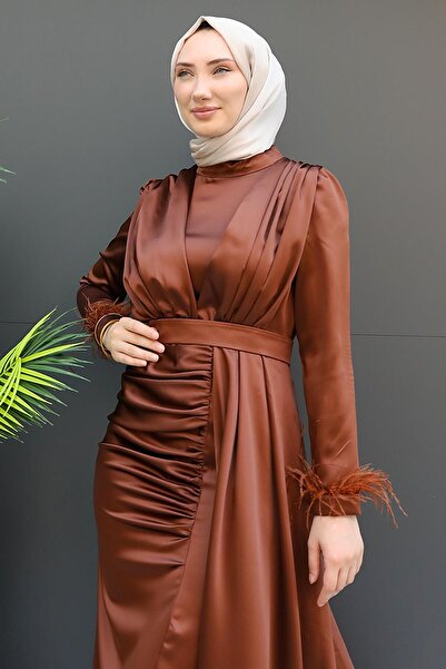 GİZ AGİYİM Φόρεμα Χρώμα Καφέ Φτερωτό Σατέν Χιτζάμπ