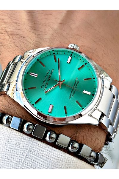 Weluxa Men's Wristwatch Wq888Q21Q - Colorful Dial with Bracelet Gift