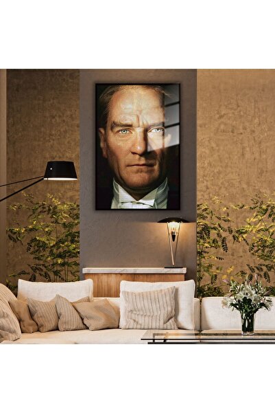 GAAGART Metal Çerçeveli Cam Tablo Atatürk Portresi