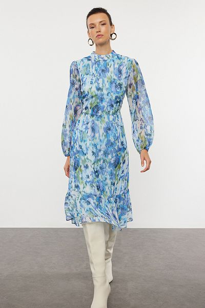 Trendyol Collection Barevné květinové vzorované poskakující midi šaty - TWOAW23EL01436