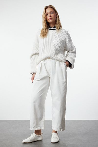 Trendyol Collection Bílé sudové kalhoty s vysokým pasem – elastické, TWOAW25JE00030