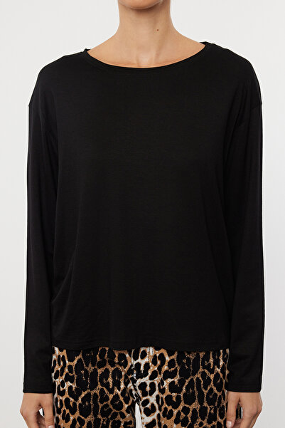 Trendyol Collection Černá 100% bavlna Oversize/Wide Fit Pletené tričko s dlouhým rukávem Twoaw25Ts00010