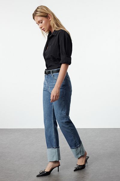 Trendyol Collection Blugi drepti cu talie înaltă cu picior albastru TWOAW25JE00045
