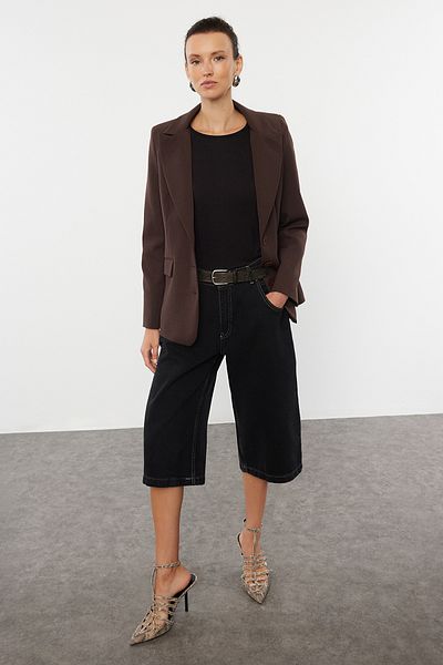 Trendyol Collection Dunkelbraune Blazerjacke mit Knöpfen – Normal gefüttert, TWOAW22CE0168