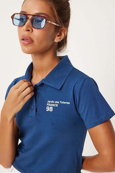 Happiness İstanbul Navy Blue Polo Neck Crop T-Shirt - Women's Knitted Printed Tops AN00205
