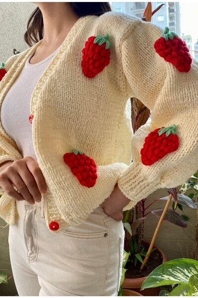 Hobihanem Tuhafiye Cardigan din tricot cu căpșuni