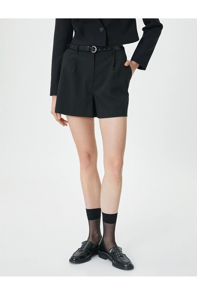 Genel Markalar Kadın giyim, Siyah dokuma, şort