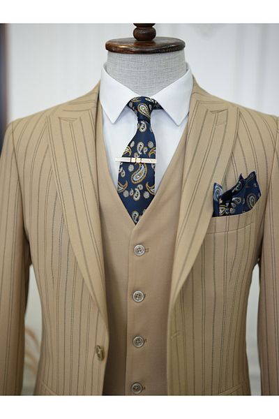 LONATOLİA Men's Slim Fit Cream Suit - Italian Style, Swallow Collar Jacket, Vest, Trousers - Xprzcom820-06