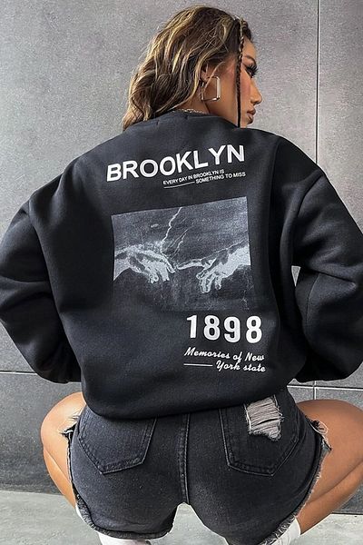 MODAGEN Béžová oversize mikina Brooklyn 1898 s potiskem - Crew Neck