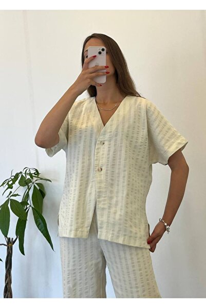 My Blog Vastag csíkos ekrü ing és nadrág szett