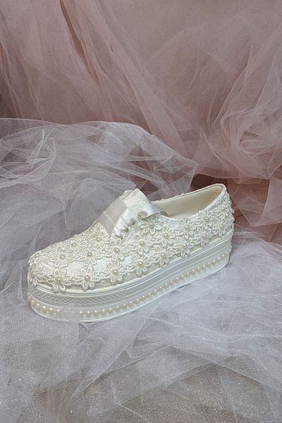 Berush Bride Seria 208 Pantofi de rochie de mireasa brodate cu aplicatii cu toc pană